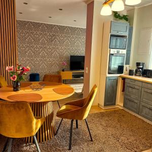 Yasmin Apartment