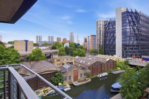 The Paddington Residence - Paddington Central, Balcony with Canal Views, Air Con, Parking