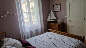 Gîte à 15km PUY duFOU 5pers 3chambres