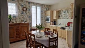 Gîte à 15km PUY duFOU 5pers 3chambres
