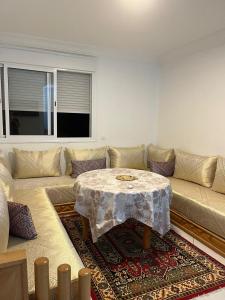 Apartamento Familiar con Piscina en Bayt Al Bahr Asilah