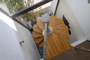 Contemporary villa