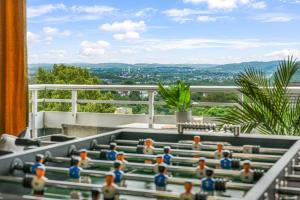 MOLA Apartments - Panoramablick, Balkon, 5 Pers, Bahnhofsnähe, Parkplatz