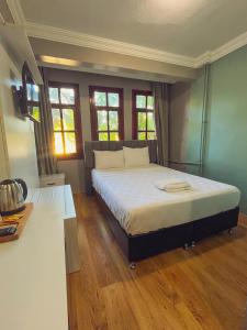 Uz Hotel Premium
