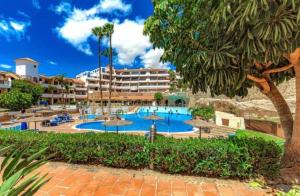 Royal Park Albatros Heated Pool Apartment
