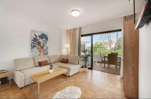 Royal Park Albatros Heated Pool Apartment