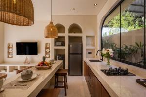 NEW 1BR Modern Tropical Villa in Bingin