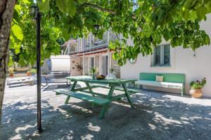Pyrgos Country House
