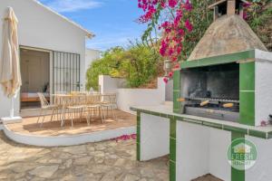 Casa del Barco | Hilltop Escape with Private Pool