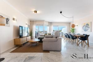 4 Bed Townhouse, Sauna, Pool, Sea Views