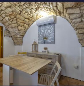 Stone Charm Suites