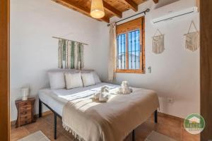 White Village Gem in Axarquía (Near Costa del Sol)
