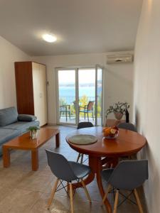Apartments Sunspot 1