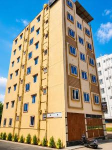 Grand Stay Rooms Wipro SEZ Wifi Kitchen Laundry