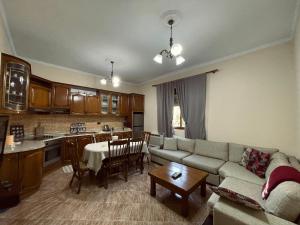3 Roots Villa