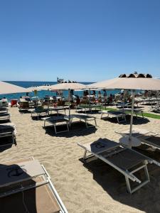 Chalet n5 Guest House- Ombrellone GRATIS incluso a Catanzaro Lido-