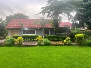 Kili Oasis Retreat - Lush Garden, Private Pavilion