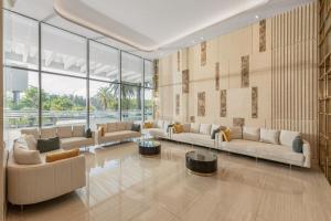 DiStay Beachfront Suites