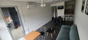 Condominios en Complejo Nautico Tifon Baigorria