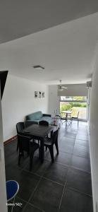 Condominios en Complejo Nautico Tifon Baigorria