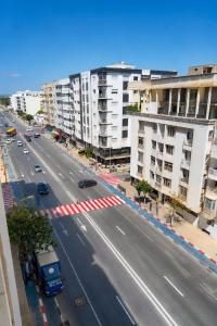 Elegant 3 BR Parking IPTV 1 min TGV Station