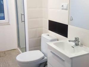 Apartamenty nad Jeziorem Białym 30 metrów od plaży