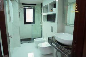 La Teral 7 - Modern Comfort in Tangier
