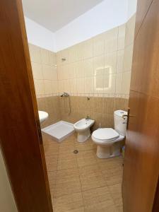 Seaview Orange Studio