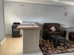 Skyroom Executive Lodge