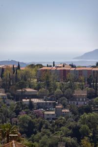 Appartement Vue Mer Centre Historique Grasse