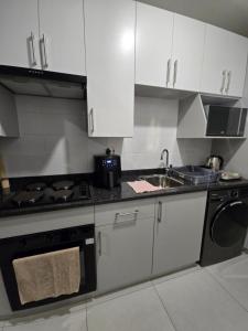 B-Well Modern Apartment