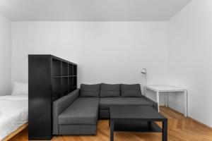 Spokojna Comfort Studio by BookingHost