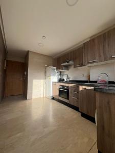 Modern 2-Bed Apartment
