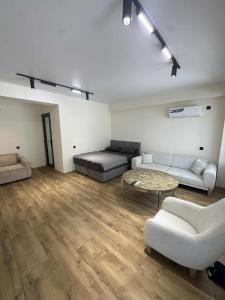 Toidzes apartment1