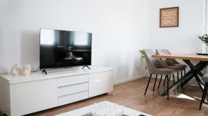 Zentrale Wohnung für 6 Gäste 7 Gehminuten zum Bahnhof