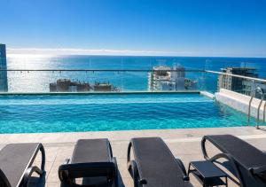 Apartamento Boutique en Reñaca Piscina Panorámica Estacionamiento y WiFi