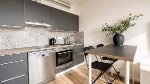 THE HARFA O2 APARTMENT with loggia