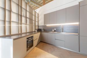 Felicia Apartment