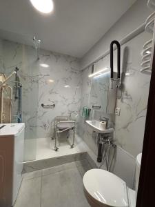 Accessible Vintage Studio with a loggia near the Metro