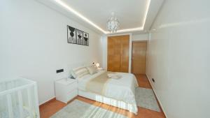 Appartement Moderne avec Piscine & Check-in Autonome