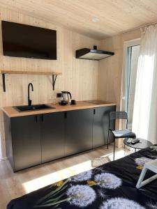 Little House & Baltik beach
