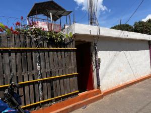 Efrata House Hostal