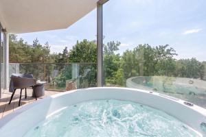 La Mer Apartments by PINEA