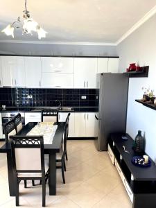 M&P ELITE VLORË Plazhi i Vjetër