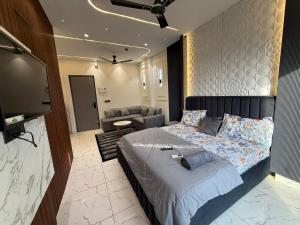 Cosmo Stays 10 Hour Studio near Gaur City Centre