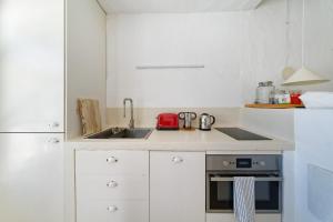 Sardina Ocean Front Apartment