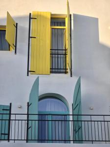 Santorini Studio 1 - Dhermi, Drymades 70m to Beach