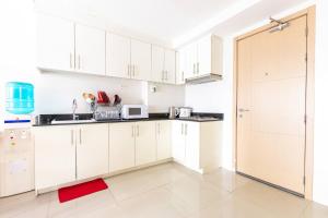 2BR at MOA - 9th Floor -Sleeps 5 -Sea Residences