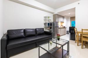 2BR by MOA