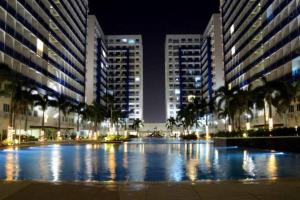 2BR at MOA - 14th Floor -Sleeps 6 - Sea Residences